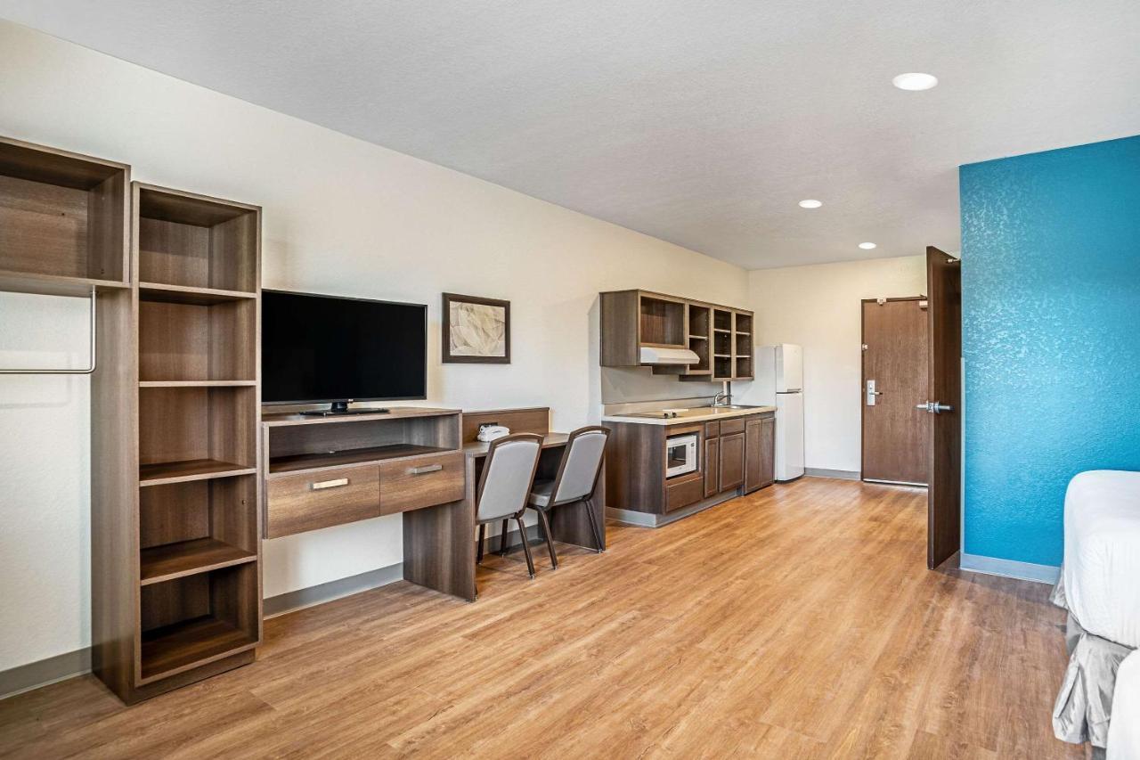 Woodspring Suites Naples Golden Gate Εξωτερικό φωτογραφία