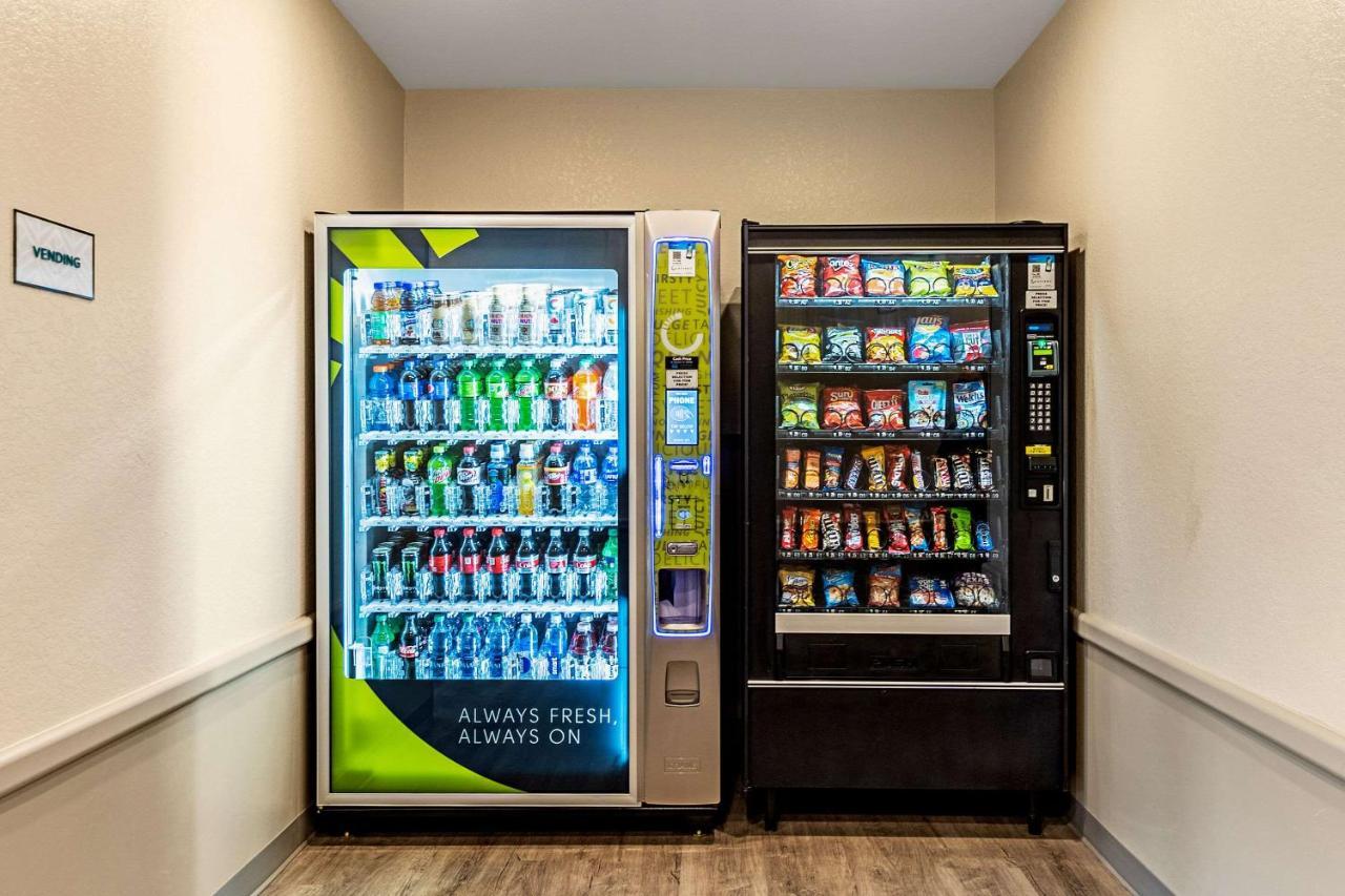 Woodspring Suites Naples Golden Gate Εξωτερικό φωτογραφία