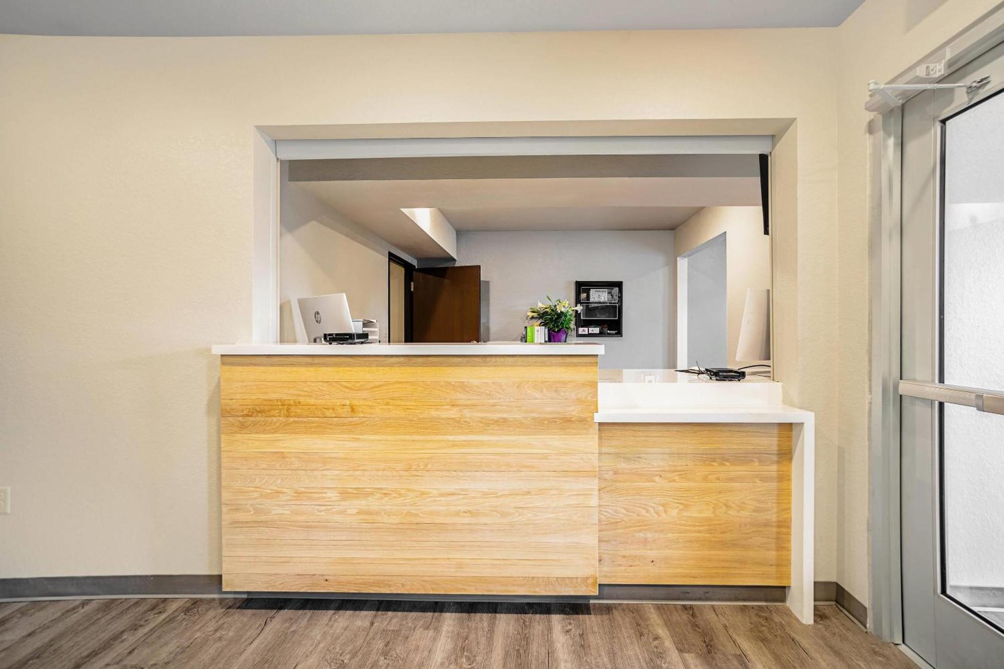 Woodspring Suites Naples Golden Gate Εξωτερικό φωτογραφία